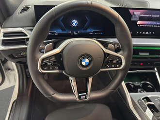 BMW 318d (Bild 2/17)