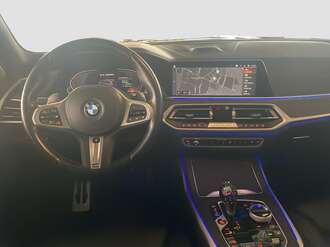 BMW X7 M50i (Bild 3/17)