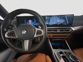 BMW 330i (Bild 2/15)