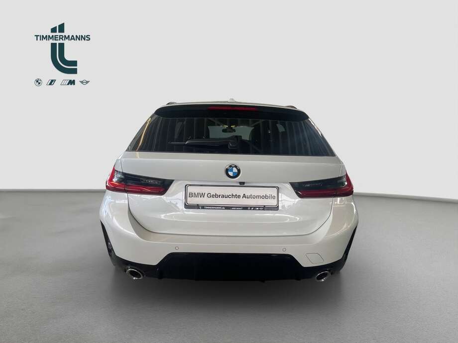 BMW 320d (Bild 10/15)