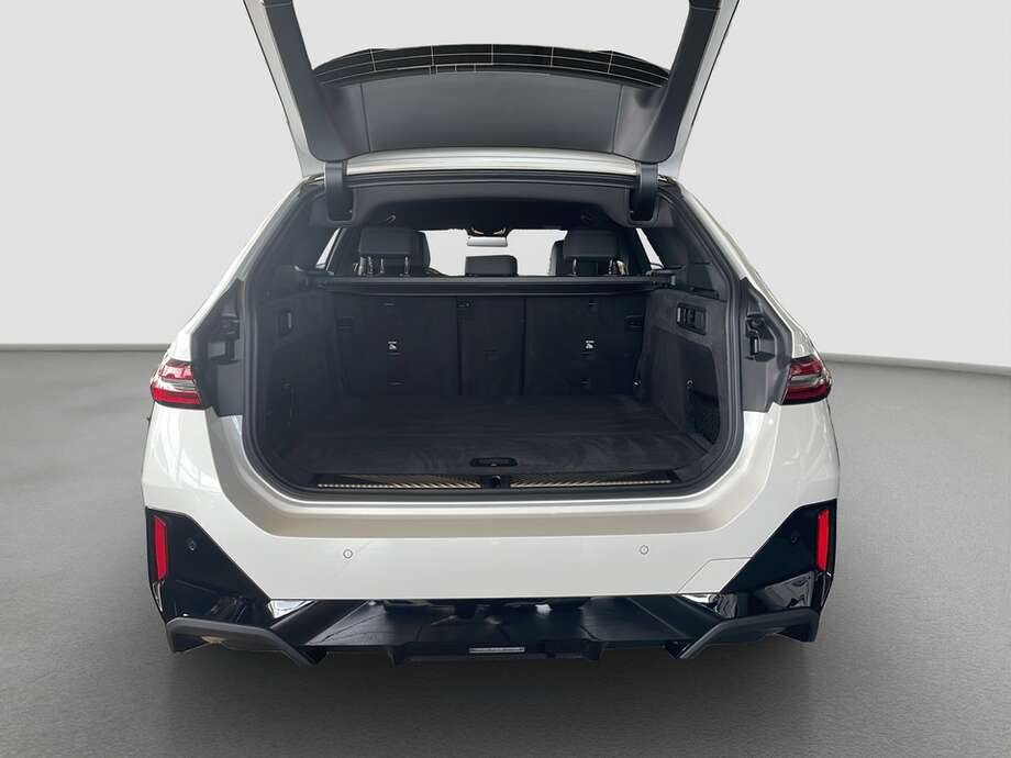 BMW 520d (Bild 7/16)