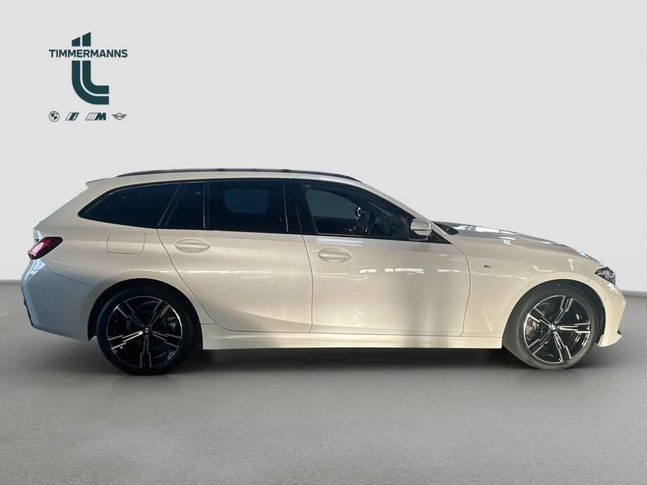 BMW 320d (Bild 14/17)