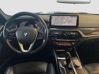 BMW 530d (Bild 2/17)