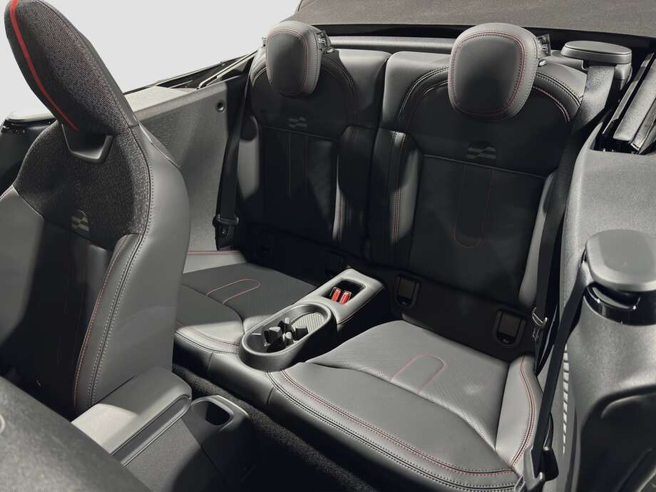 MINI Cooper (Bild 4/16)