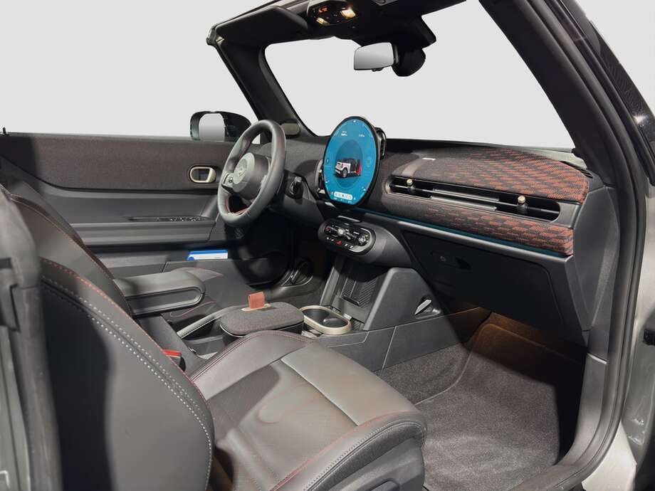 MINI Cooper (Bild 6/16)