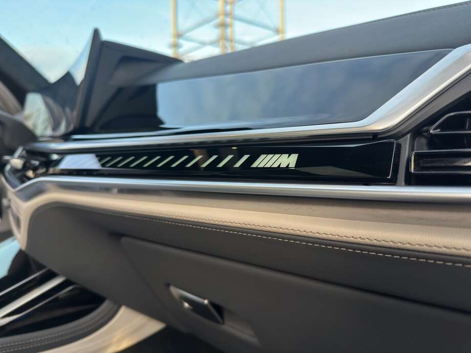 BMW X7 M60i xDrive (Bild 14/23)