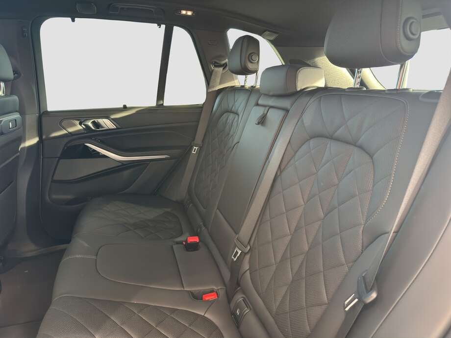 BMW X5 (Bild 6/19)