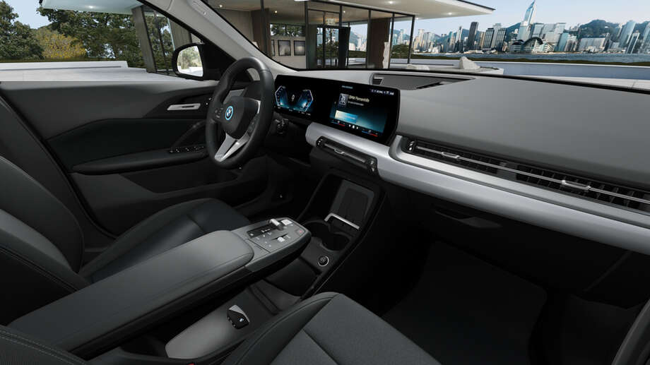 BMW iX2 eDrive20 (Bild 3/5)