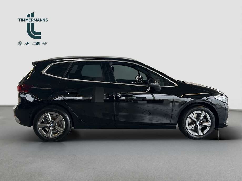 BMW 218 Active Tourer (Bild 16/19)