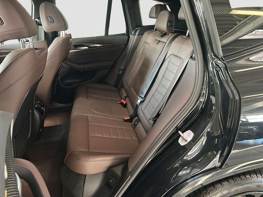 BMW X3 (Bild 6/16)