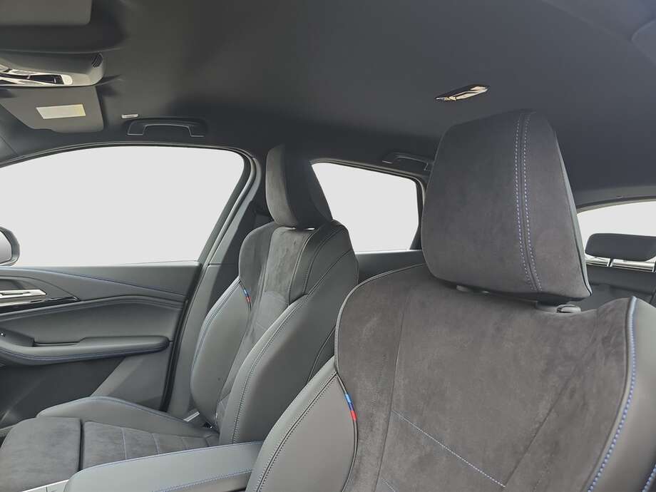 BMW 220 Active Tourer (Bild 3/17)