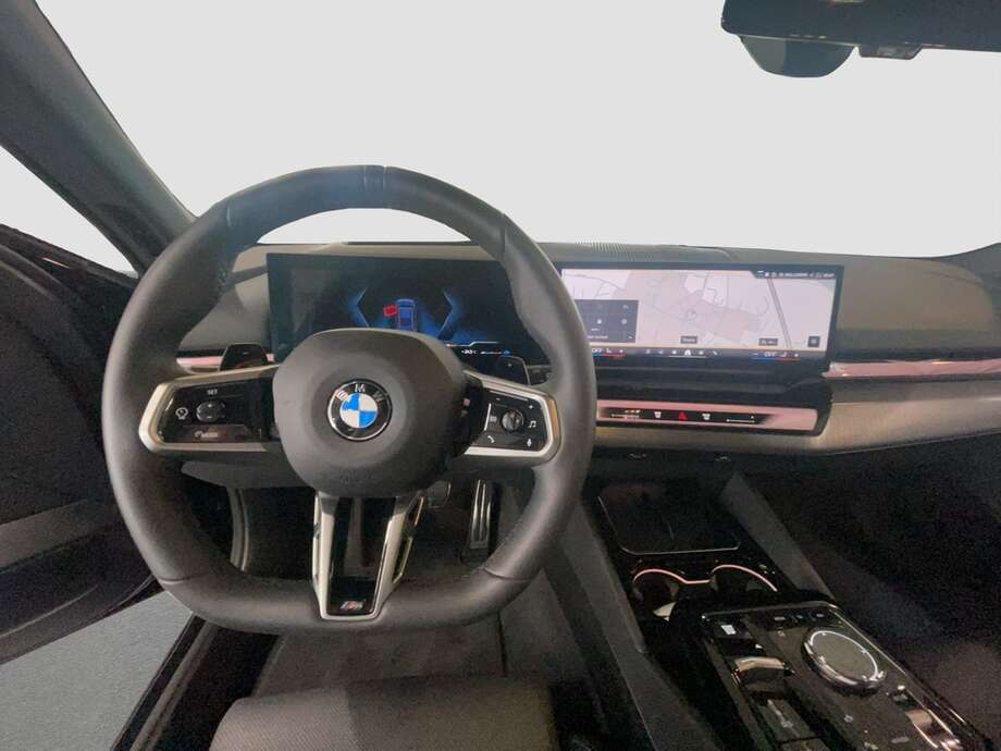 BMW 540 (Bild 12/15)