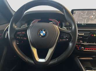 BMW 530d (Bild 3/17)