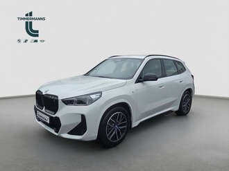BMW iX1 (Bild 1/18)