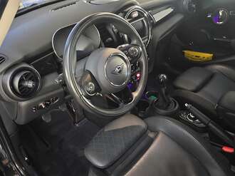 MINI Cooper (Bild 2/2)