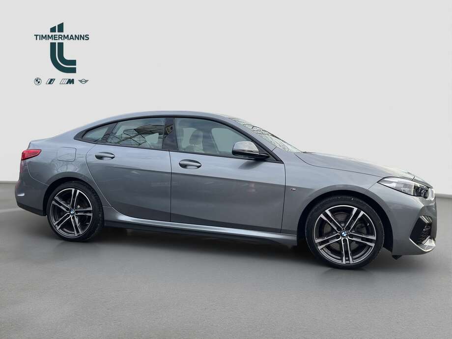 BMW 220 Gran Coupé (Bild 23/25)