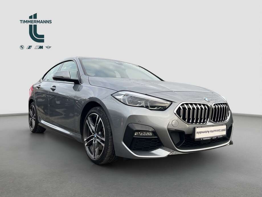 BMW 220 Gran Coupé (Bild 24/25)