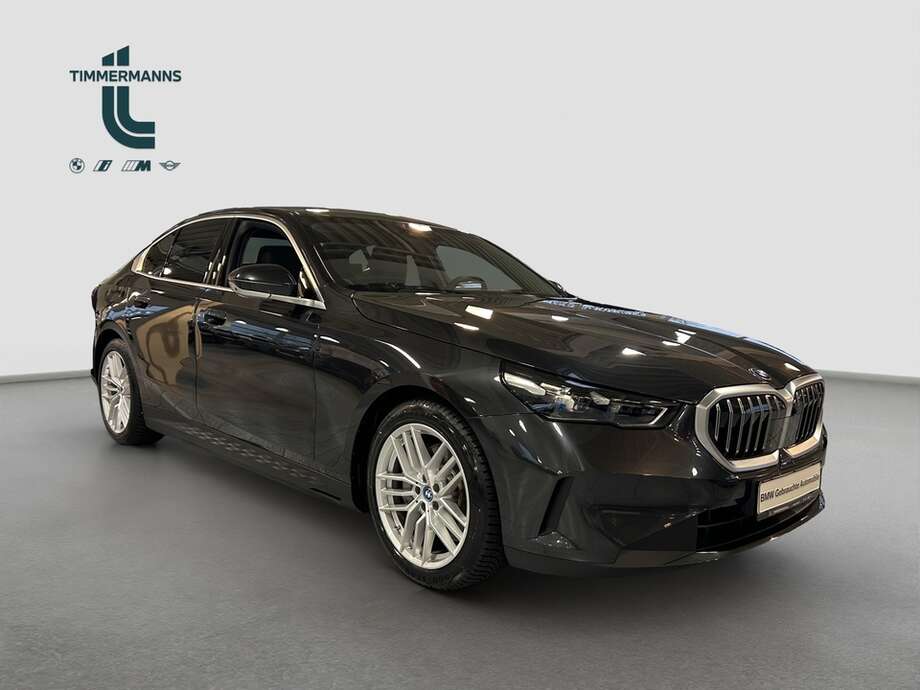 BMW i5 eDrive40 (Bild 15/18)