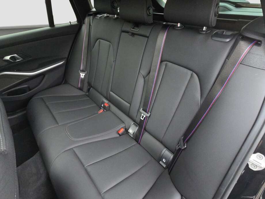 BMW M340i (Bild 14/19)