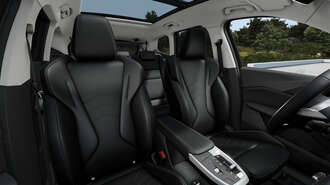 BMW iX1 xDrive30 (Bild 2/5)