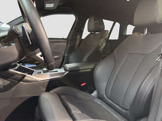 BMW 320d (Bild 2/15)
