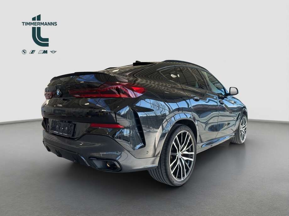 BMW X6 (Bild 17/21)