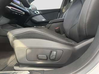 BMW 120d (Bild 2/17)