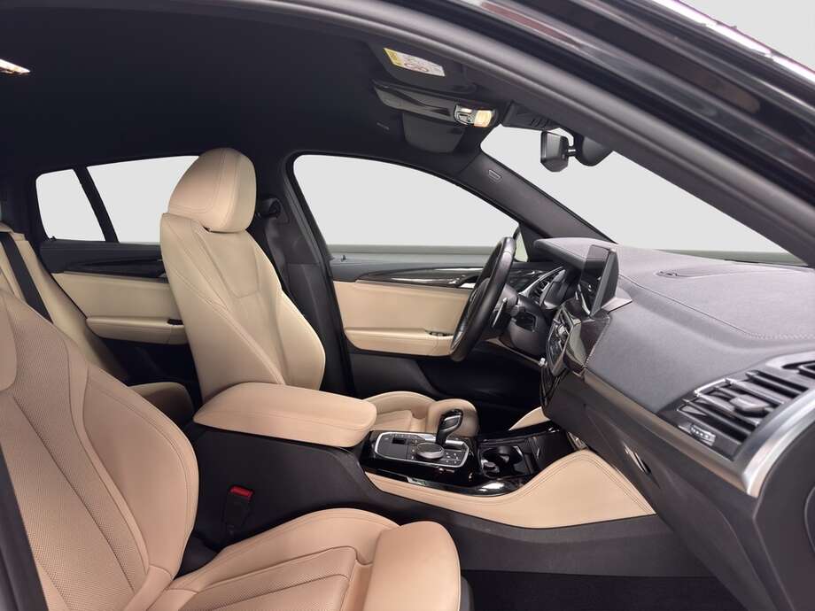 BMW X4 M40 (Bild 16/16)