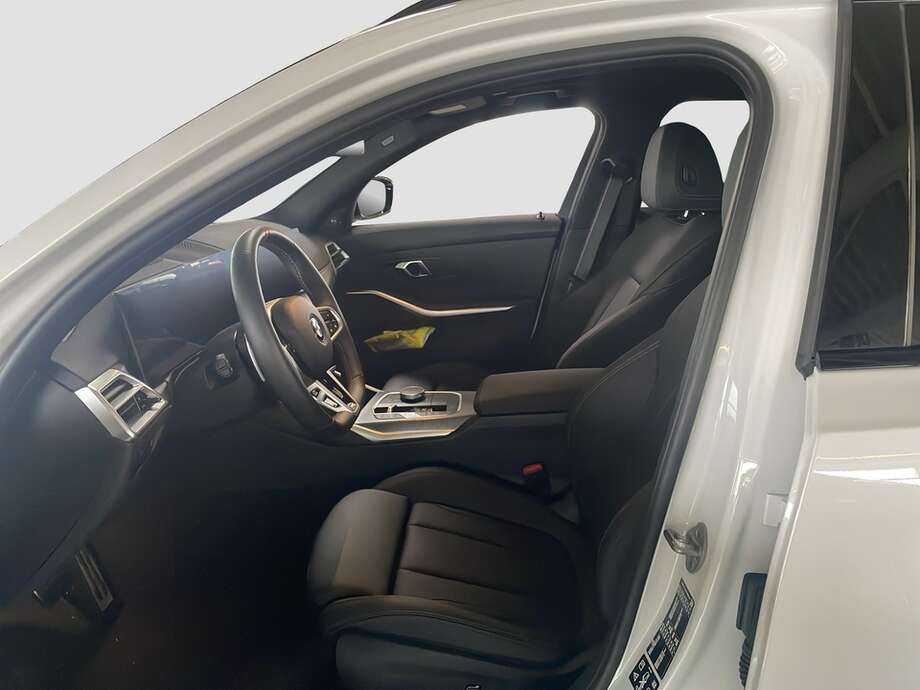BMW M340d xDrive Touring Auto (Bild 10/18)