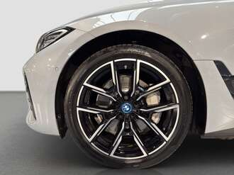 BMW i4 (Bild 2/2)