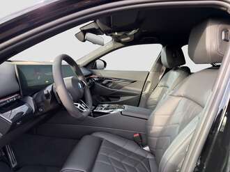 BMW i5 xDrive40 Touring (Bild 2/2)