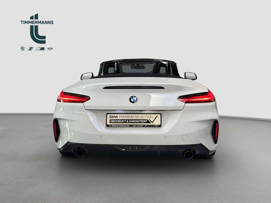 BMW Z4 (Bild 12/17)