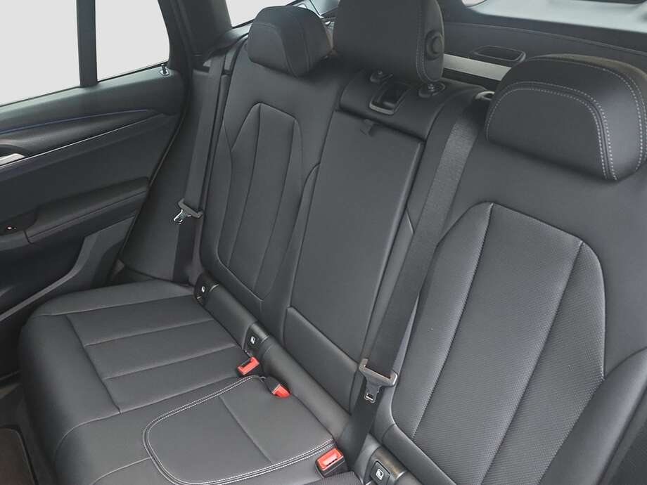 BMW X3 (Bild 6/18)