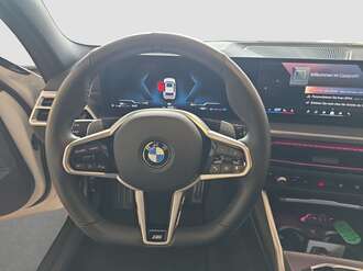 BMW 320d (Bild 2/18)