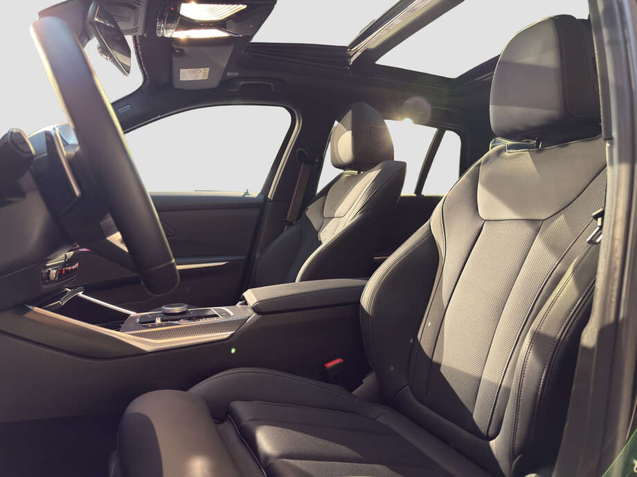 BMW M340d xDrive Touring Auto (Bild 2/15)