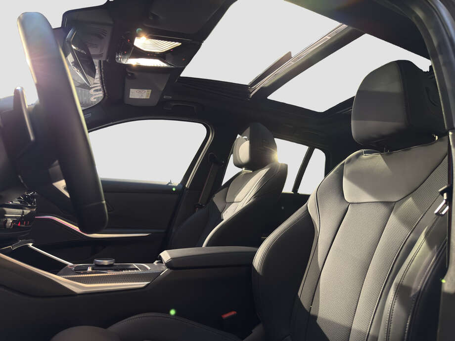 BMW M340d xDrive Touring Auto (Bild 3/15)