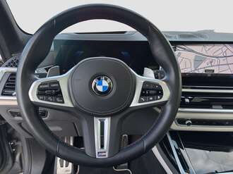 BMW X7 M60i xDrive (Bild 2/23)
