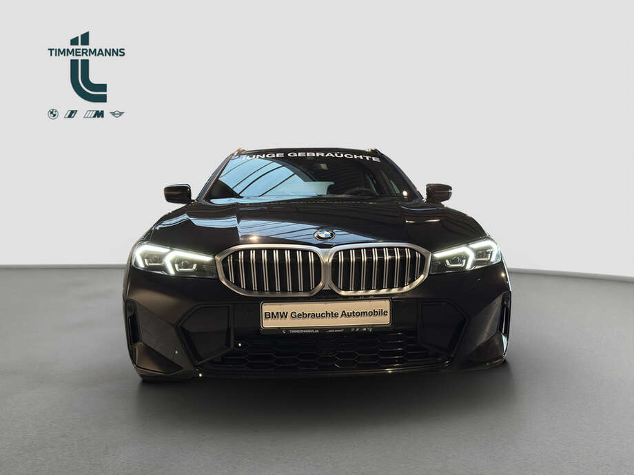 BMW 320d (Bild 12/15)