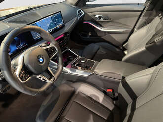 BMW 320d (Bild 2/15)