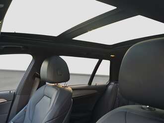 BMW 540d xDrive (Bild 3/19)