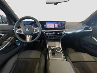 BMW 320d (Bild 3/16)