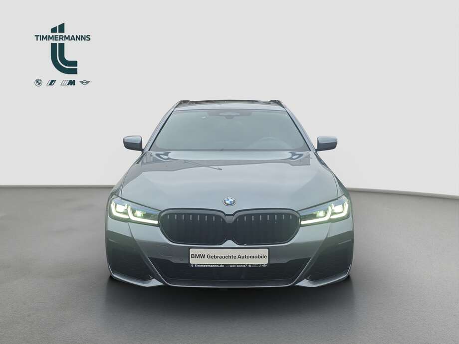 BMW 530d xDrive (Bild 18/19)
