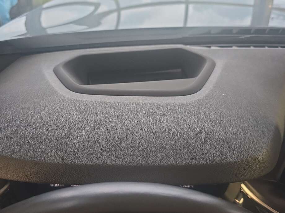 BMW 530d xDrive (Bild 10/19)