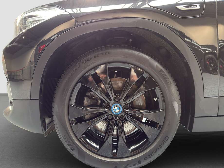 BMW X2 (Bild 10/16)