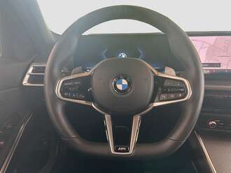 BMW 318d (Bild 2/15)