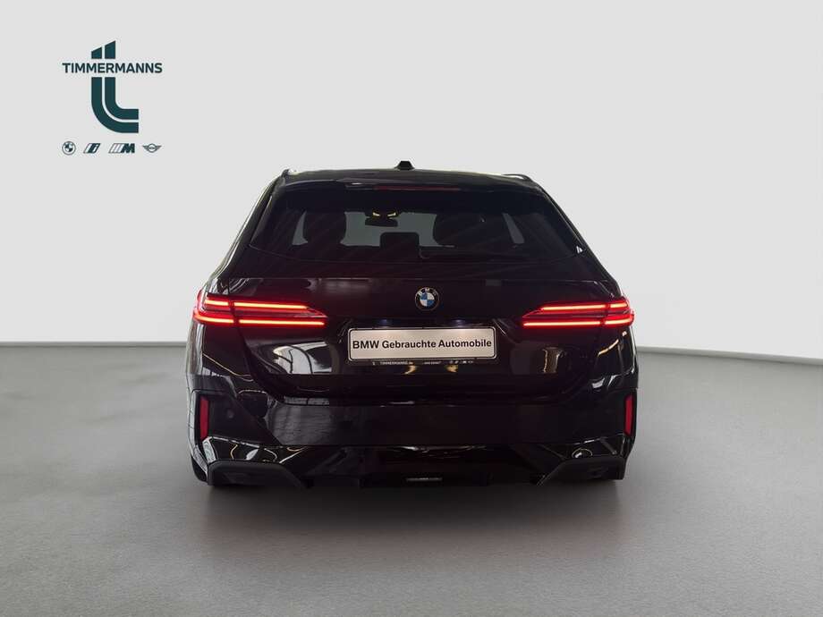 BMW 540d xDrive (Bild 11/18)