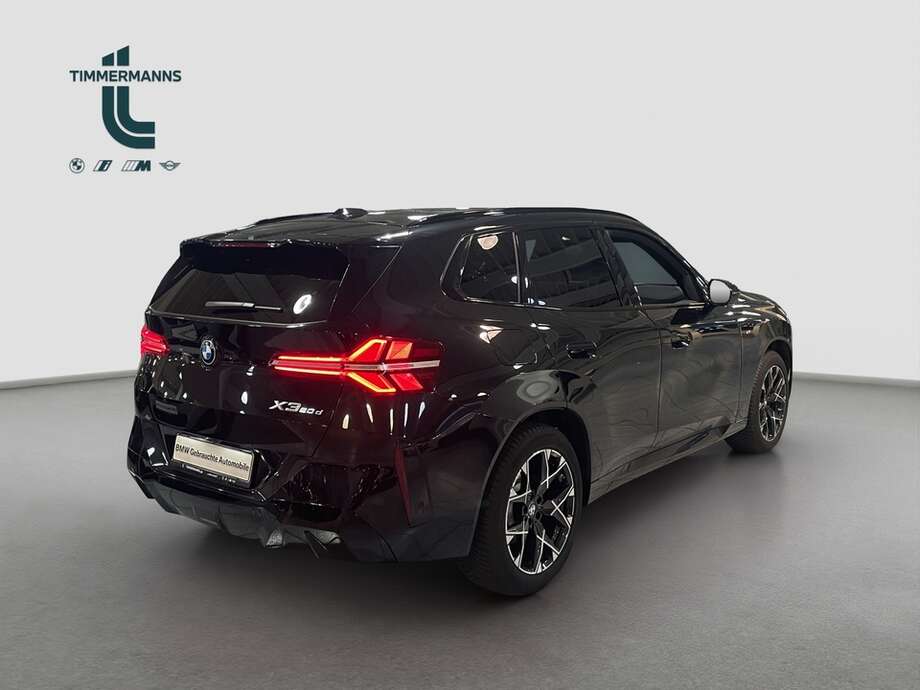 BMW X3 (Bild 12/18)