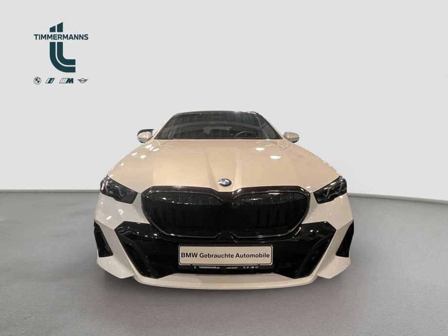 BMW 540d xDrive (Bild 9/14)