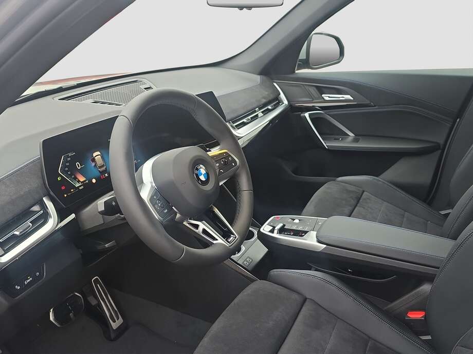 BMW X1 (Bild 10/16)