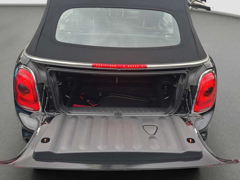 MINI John Cooper Works Cabrio (Bild 15/22)